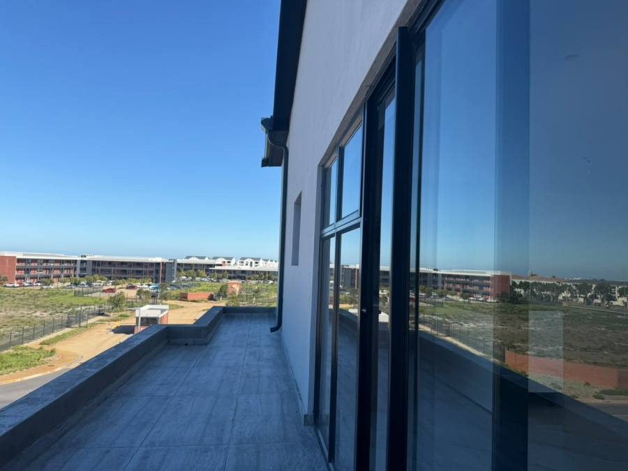 3 Bedroom Property for Sale in Sandown Western Cape